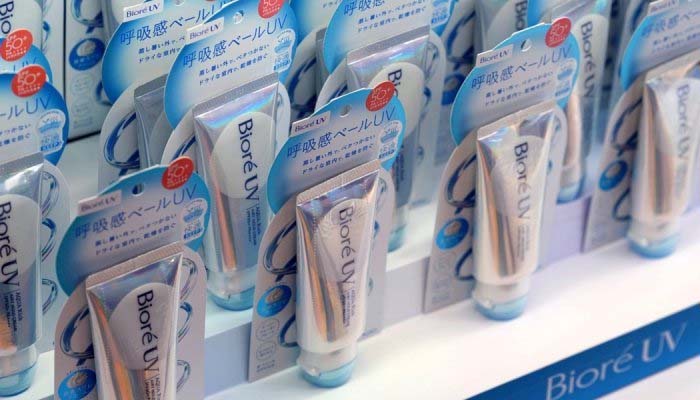 Made in Asia ultra-lightweight sun